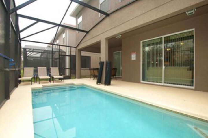 Paradise Palms- 6 Bedroom Pool Home-3104PP