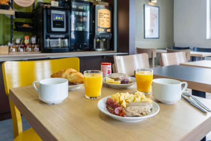Breakfast meal