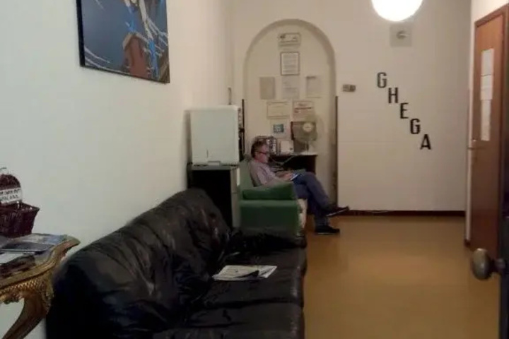 Ghega Rent Room