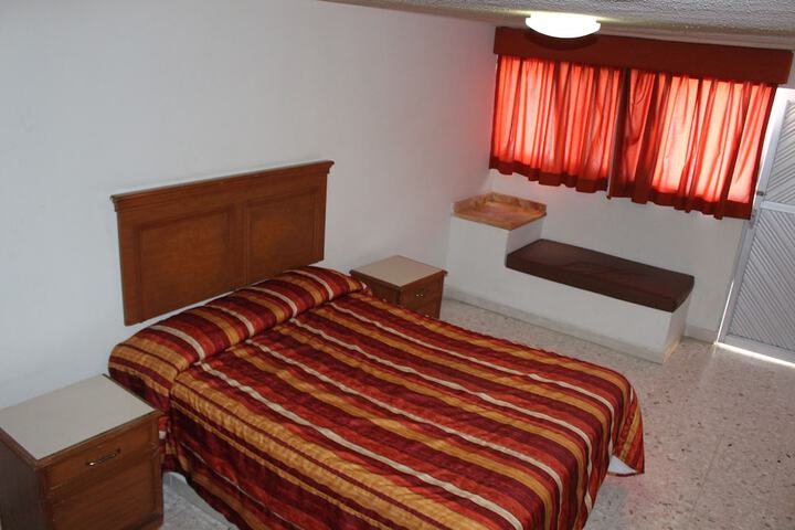 Room 16 of 46
