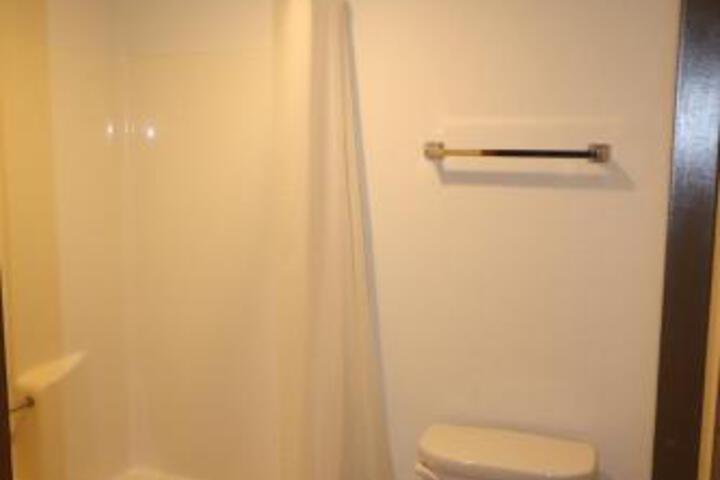 Room 41 of 46