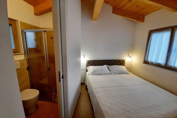 Room 19 of 71
