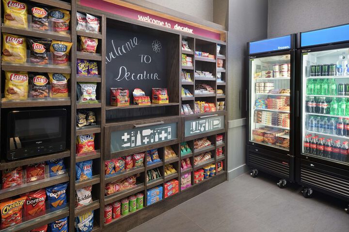 Snack bar