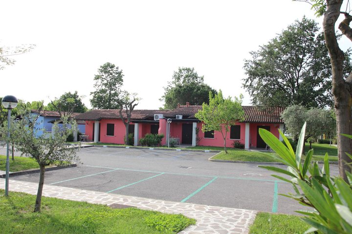 Hotel 3 of 93