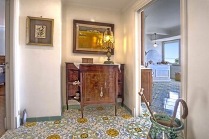 Ballroom/Hall 5 of 20