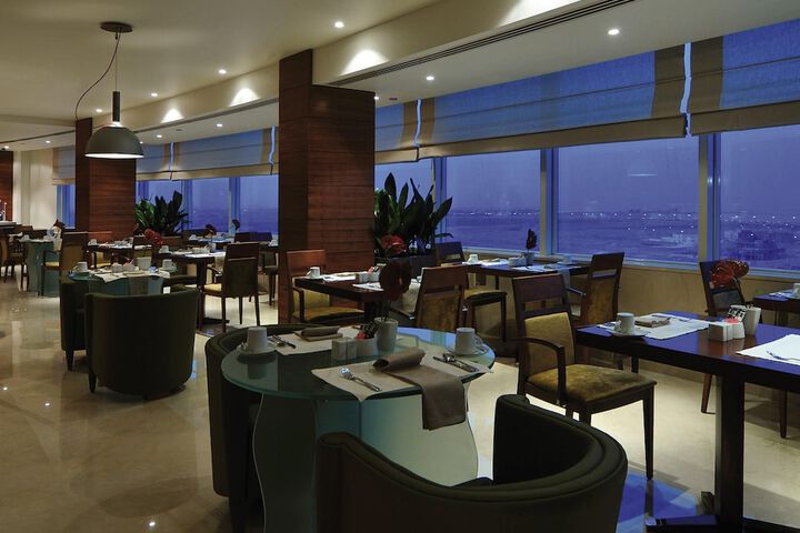 Dining 97 of 136