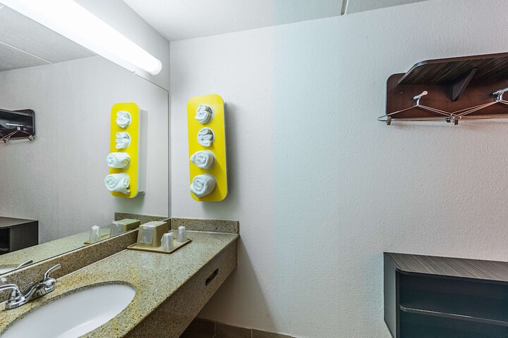 Clean Restrooms