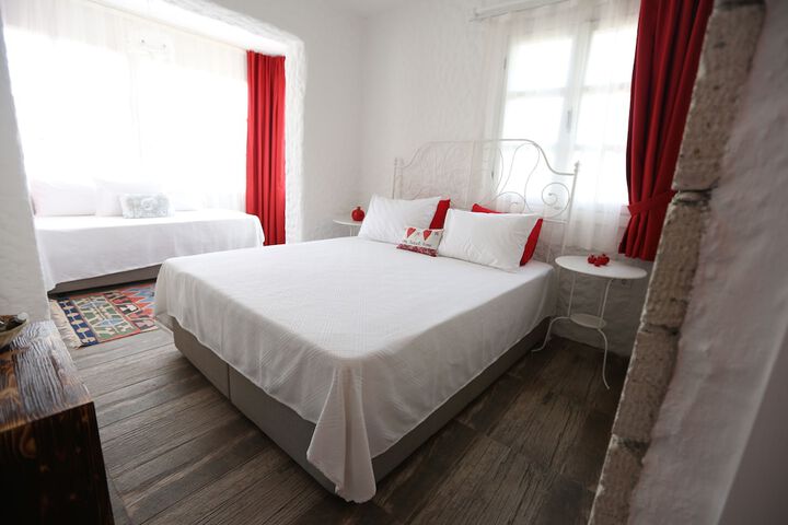 Room 5 of 41