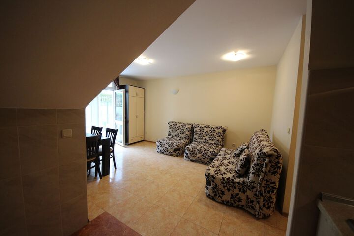 Room 2 of 15