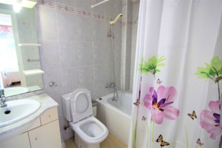 Room 3 of 11