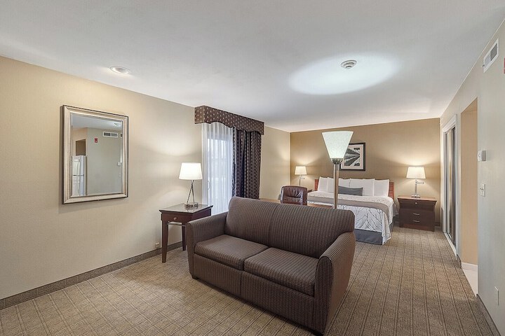 Double Accessible King Size Bed (4 of 24)