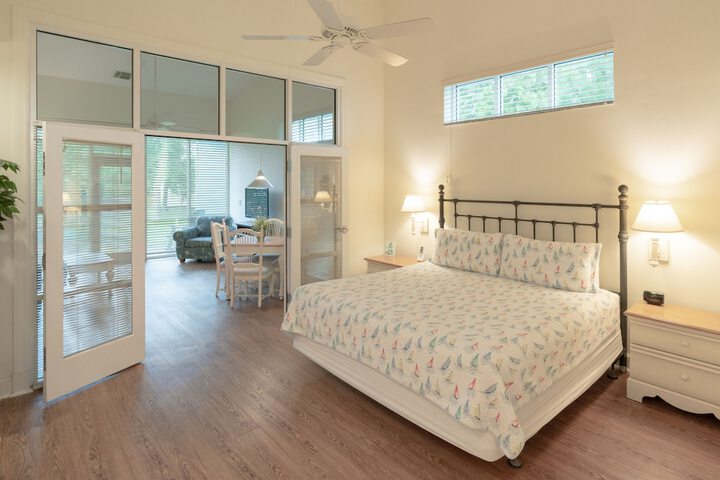 Room 4 of 21