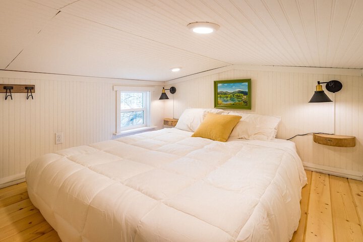 Room 8 of 71