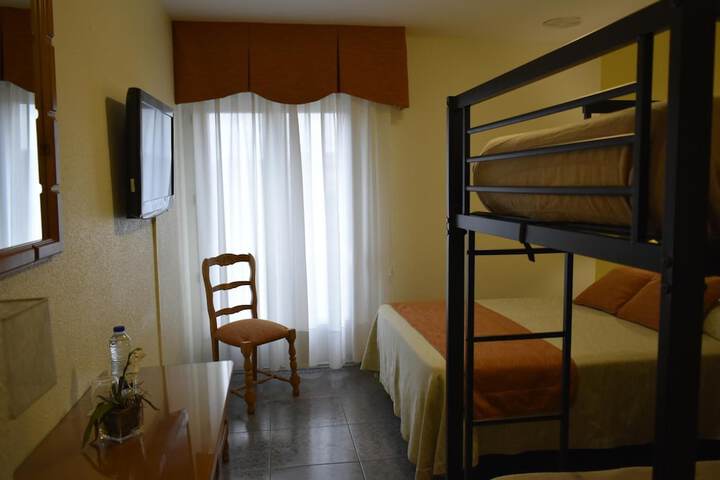 Room 16 of 45