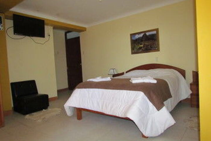 Room 15 of 34
