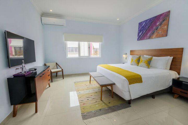 Room 6 of 95