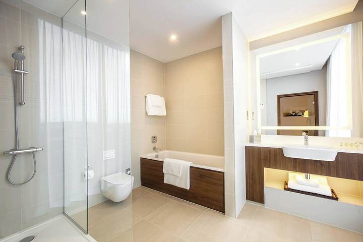 Clean Restrooms