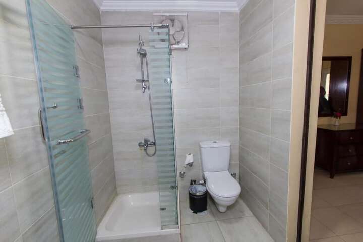 Room 43 of 65