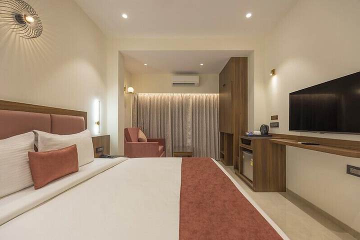 Room 28 of 78