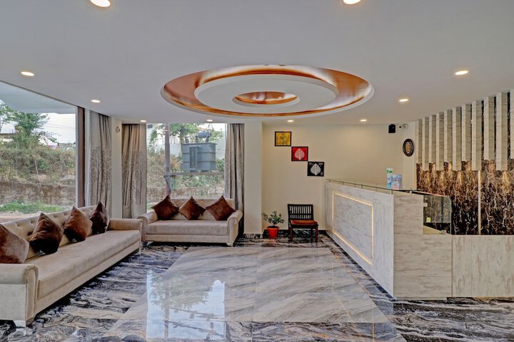 Hotel Interior 11 of 73