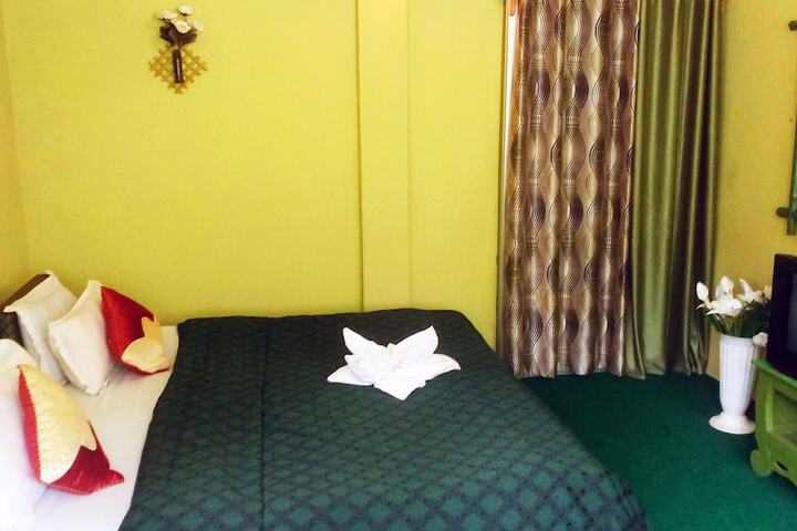 Room 22 of 27