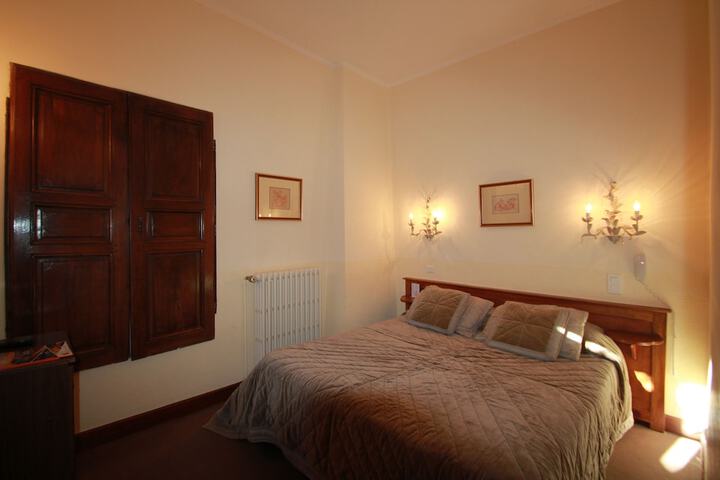 Room 8 of 64