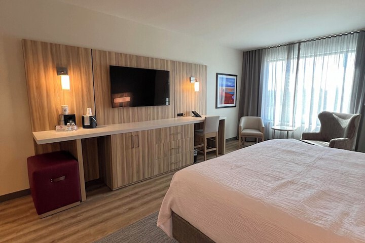 Room 3 of 12