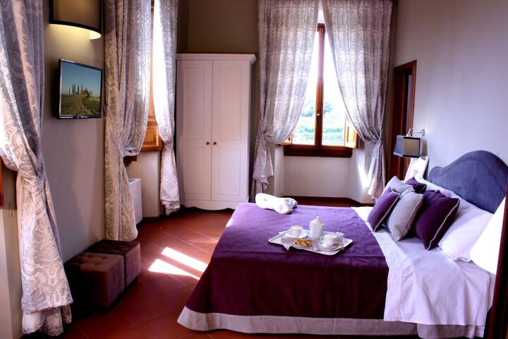 Room 6 of 39