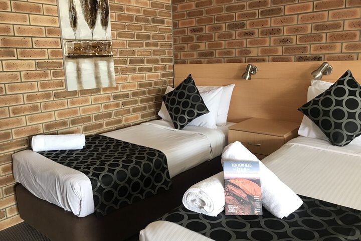 Room 105 of 152