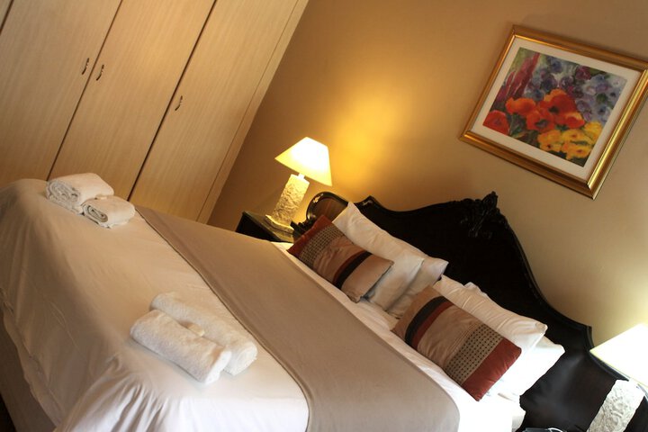 Room 2 of 46
