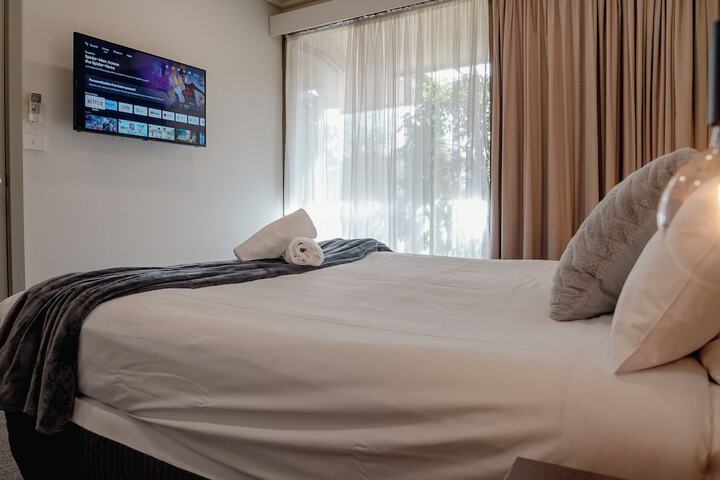 Room 9 of 53