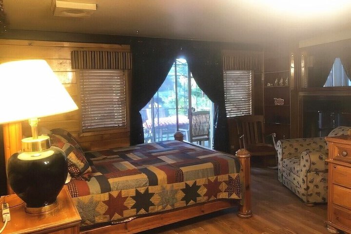 Room 15 of 68