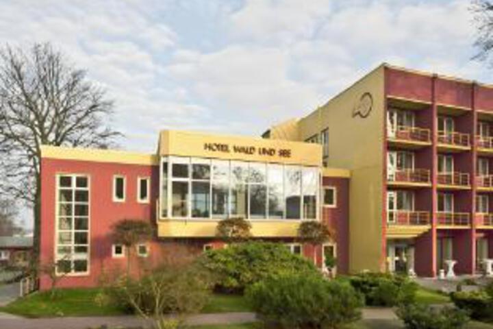 Hotel 6 of 23
