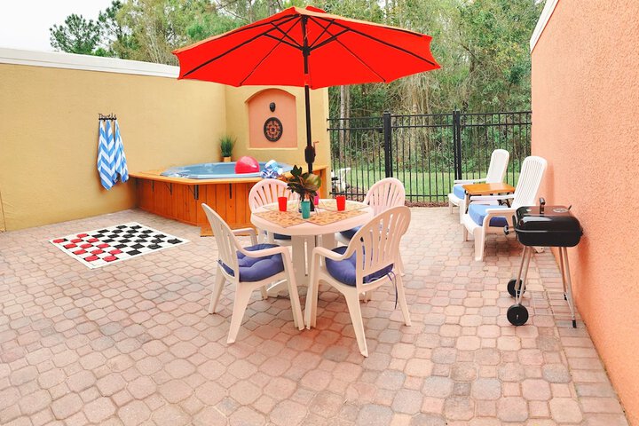 Terrace/Patio 12 of 21