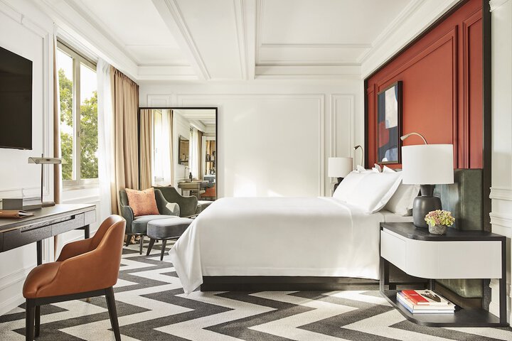 Room 22 of 85