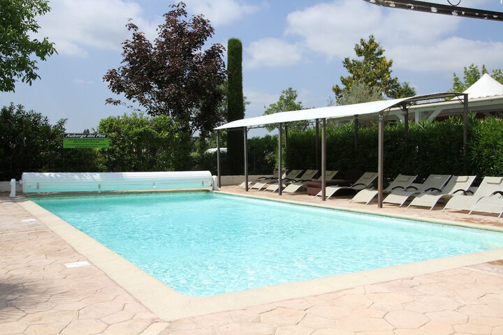 Pool 37 of 46