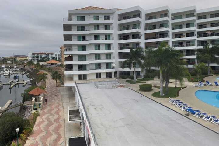 Hotel 12 of 17