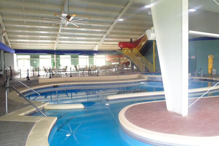 Pool 21 of 46
