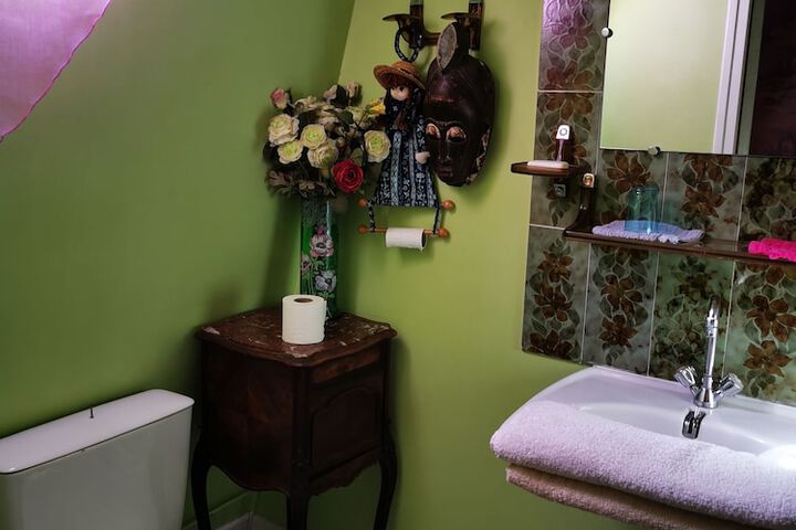 Room 29 of 59