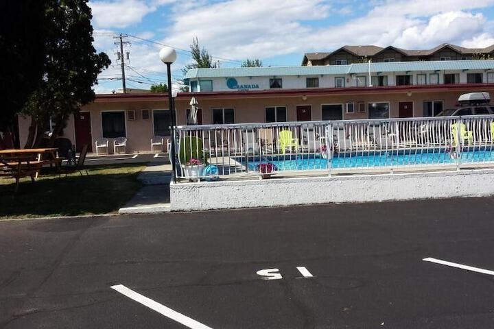 Pool 59 of 99