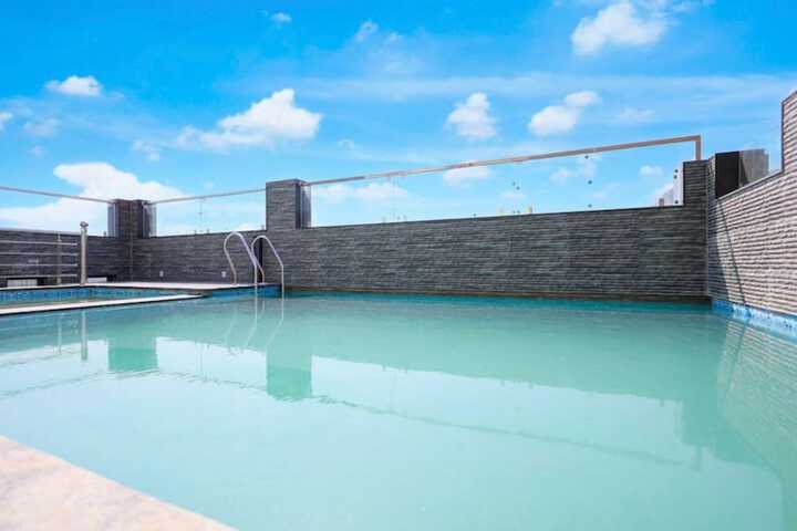 Pool 18 of 26