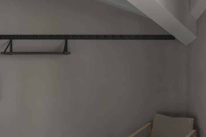Room 27 of 70