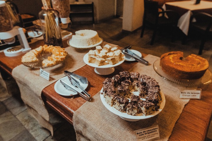 Dining 95 of 128