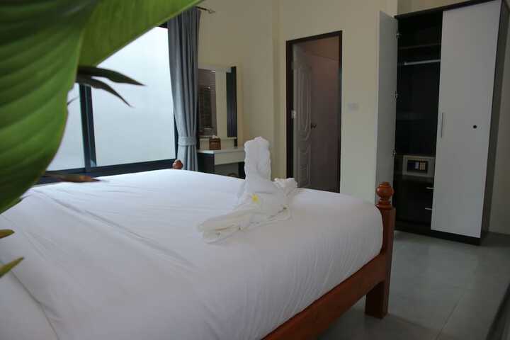 Room 19 of 21
