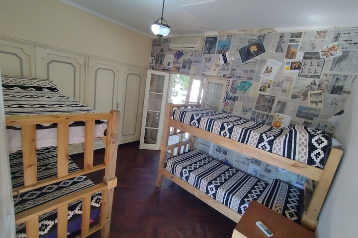 Room 4 of 9