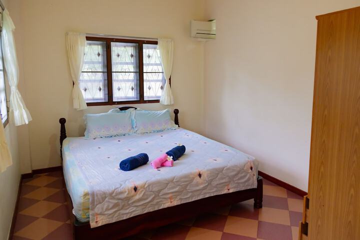 Room 7 of 44