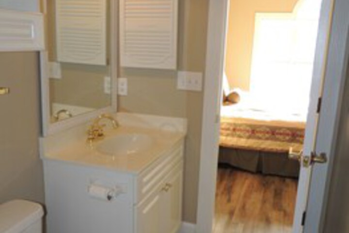 Room 7 of 30