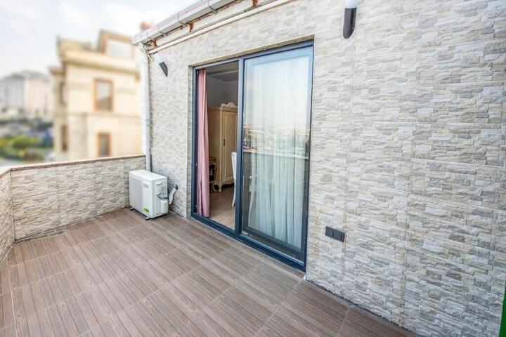 Terrace/Patio 32 of 55