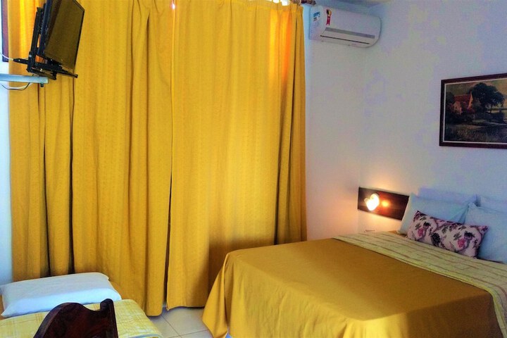 Room 6 of 74
