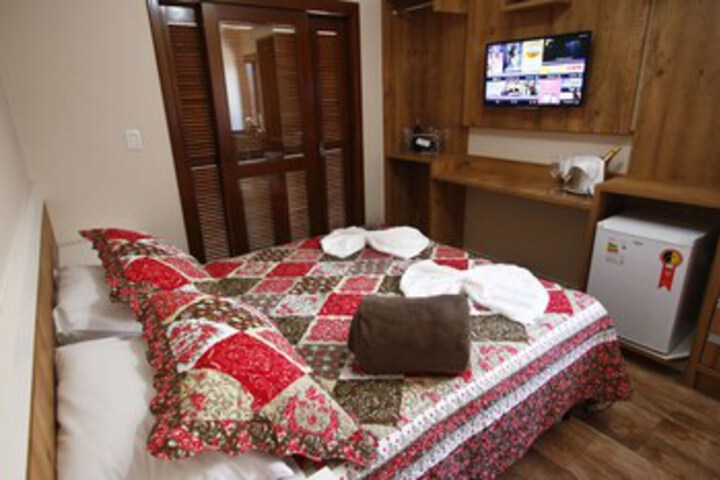 Room 37 of 44